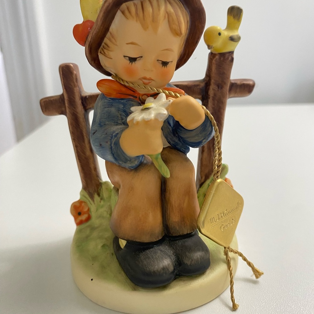 Hummel Figurine She Loves Me She Loves Me Not